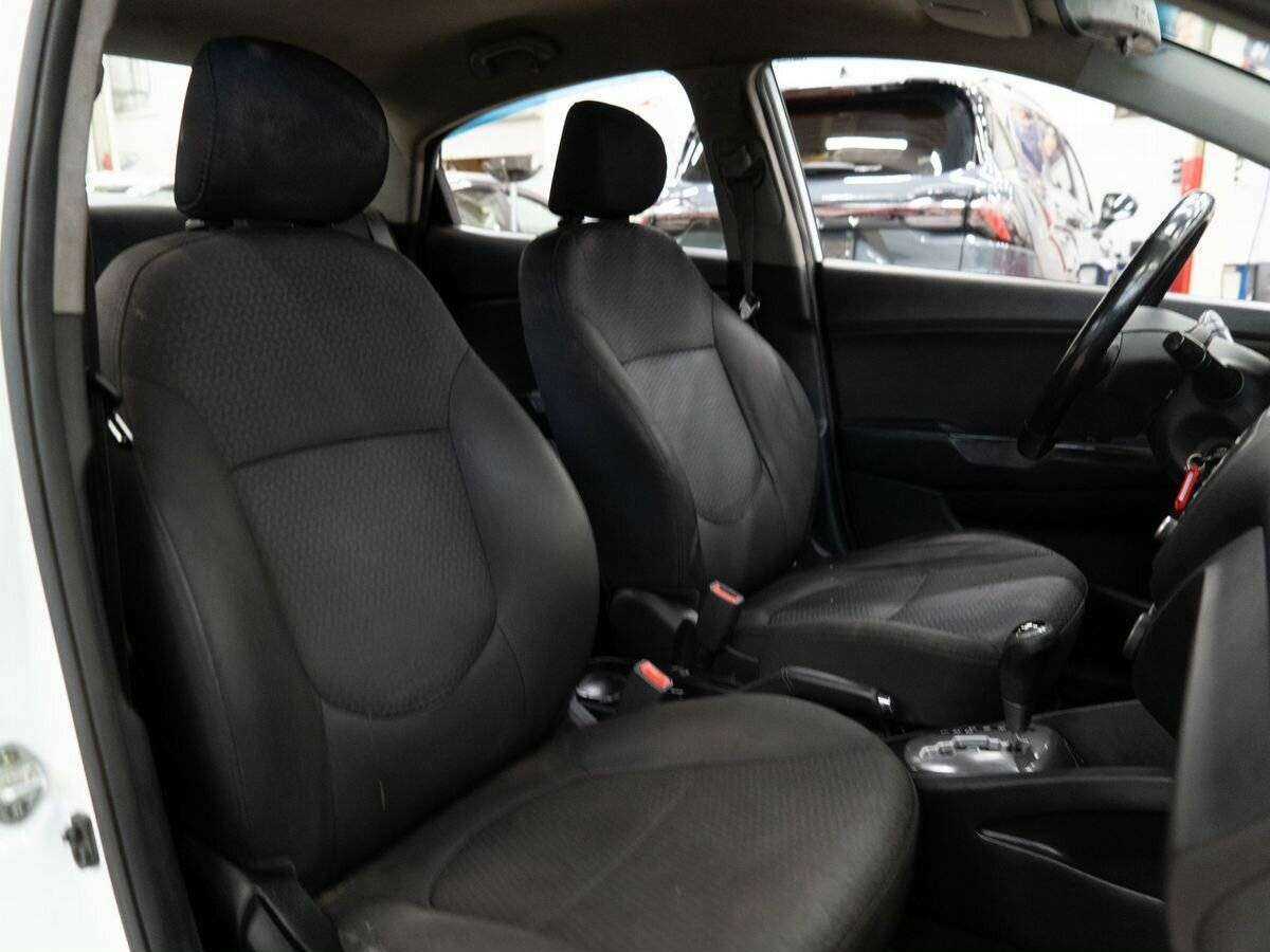 Kia Rio, 2016 Фото №9