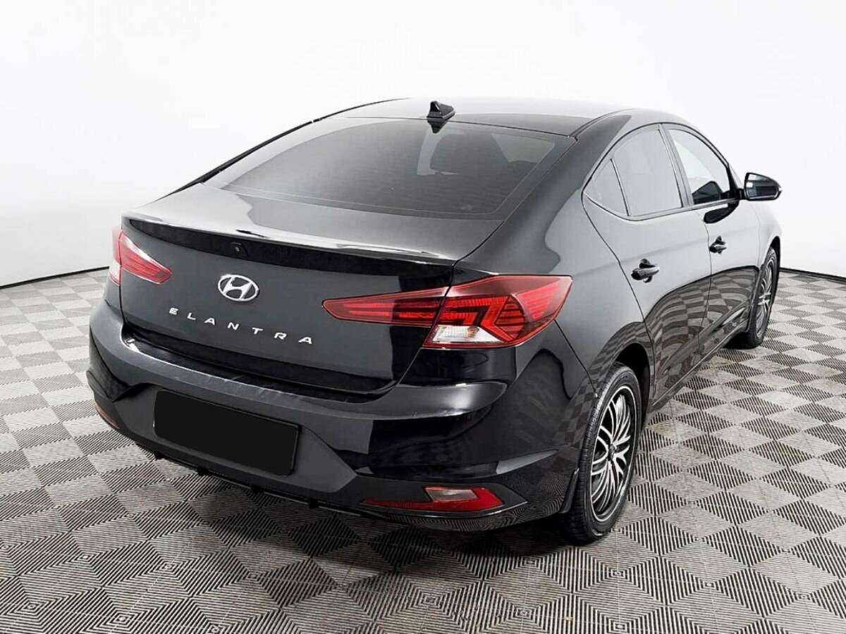 Hyundai Elantra, 2019 Фото №4