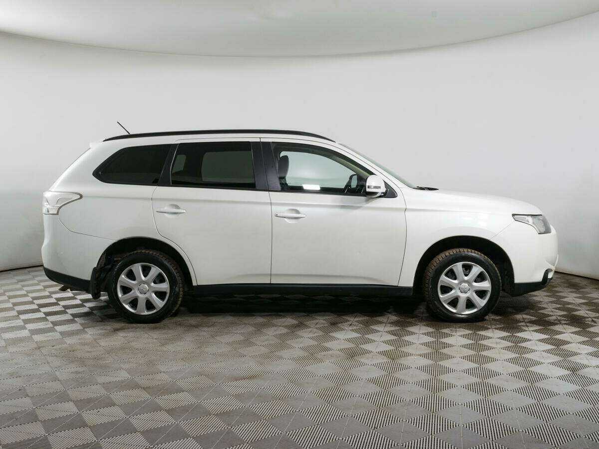Mitsubishi Outlander, 2013 Фото №4