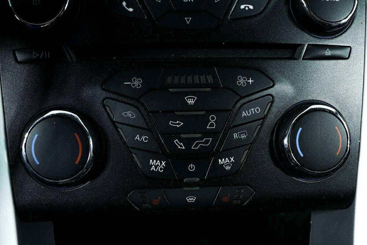 Ford Mondeo, 2019 Фото №14