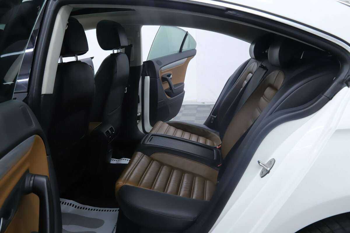 Volkswagen Passat CC, 2013 Фото №17