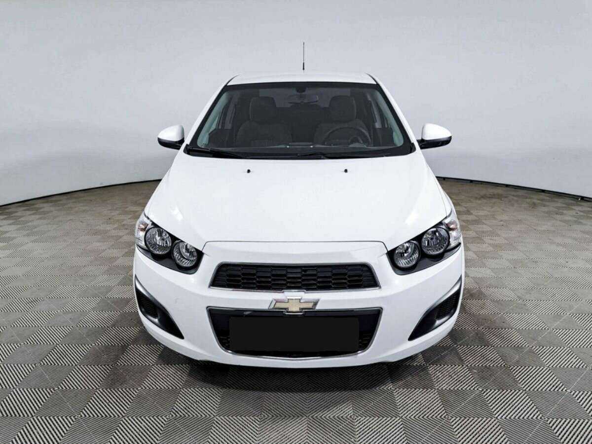 Chevrolet Aveo, 2013 Фото №2