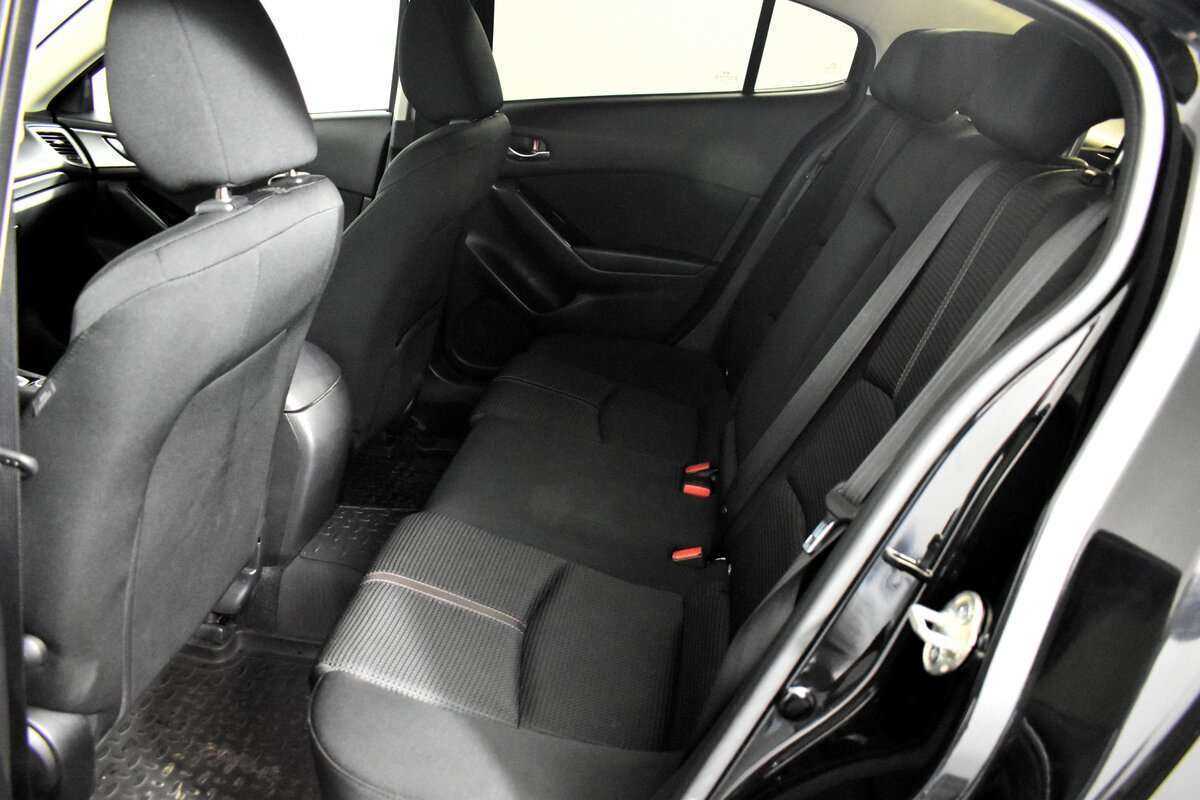 Mazda 3, 2017 Фото №18