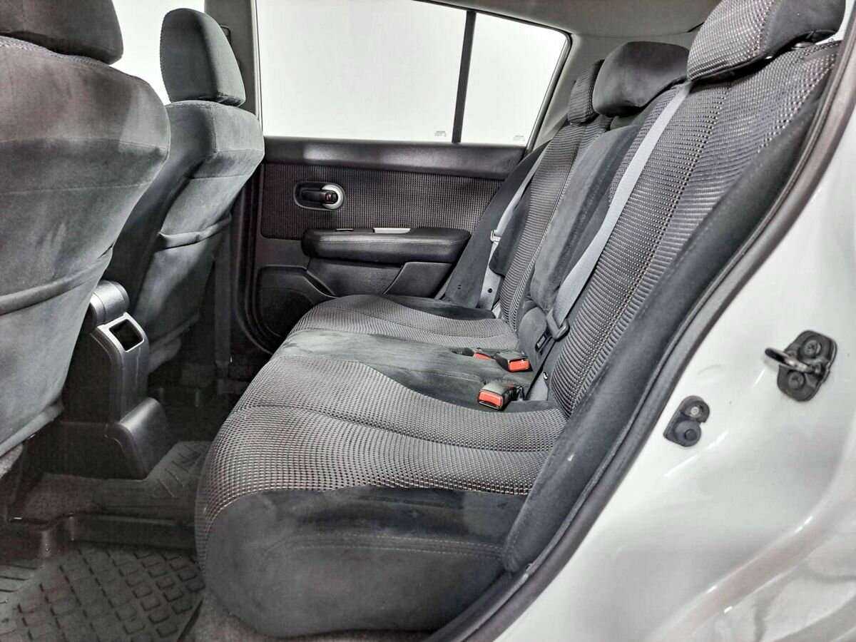 Nissan Tiida, 2012 Фото №10