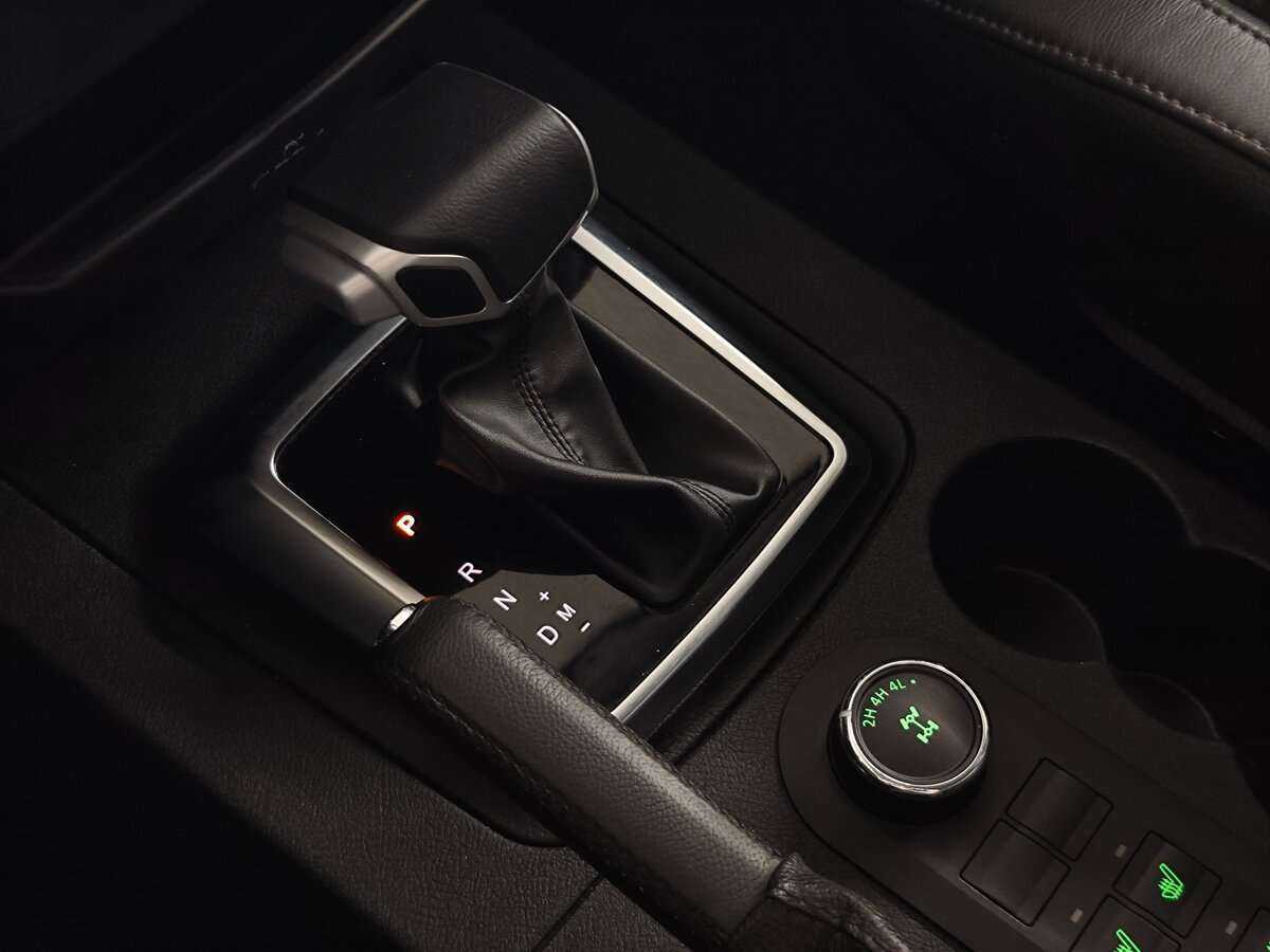 УАЗ Patriot, 2021 Фото №16