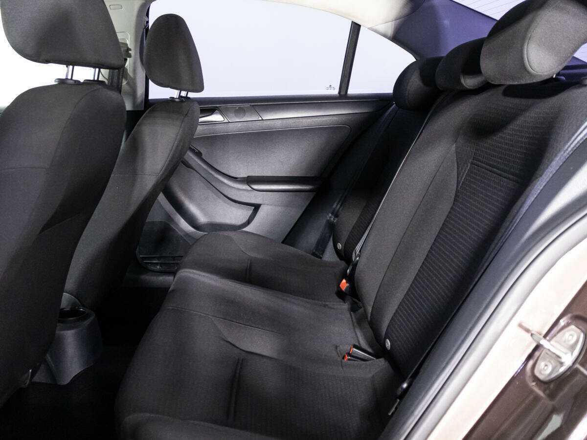 Volkswagen Jetta, 2015 Фото №10