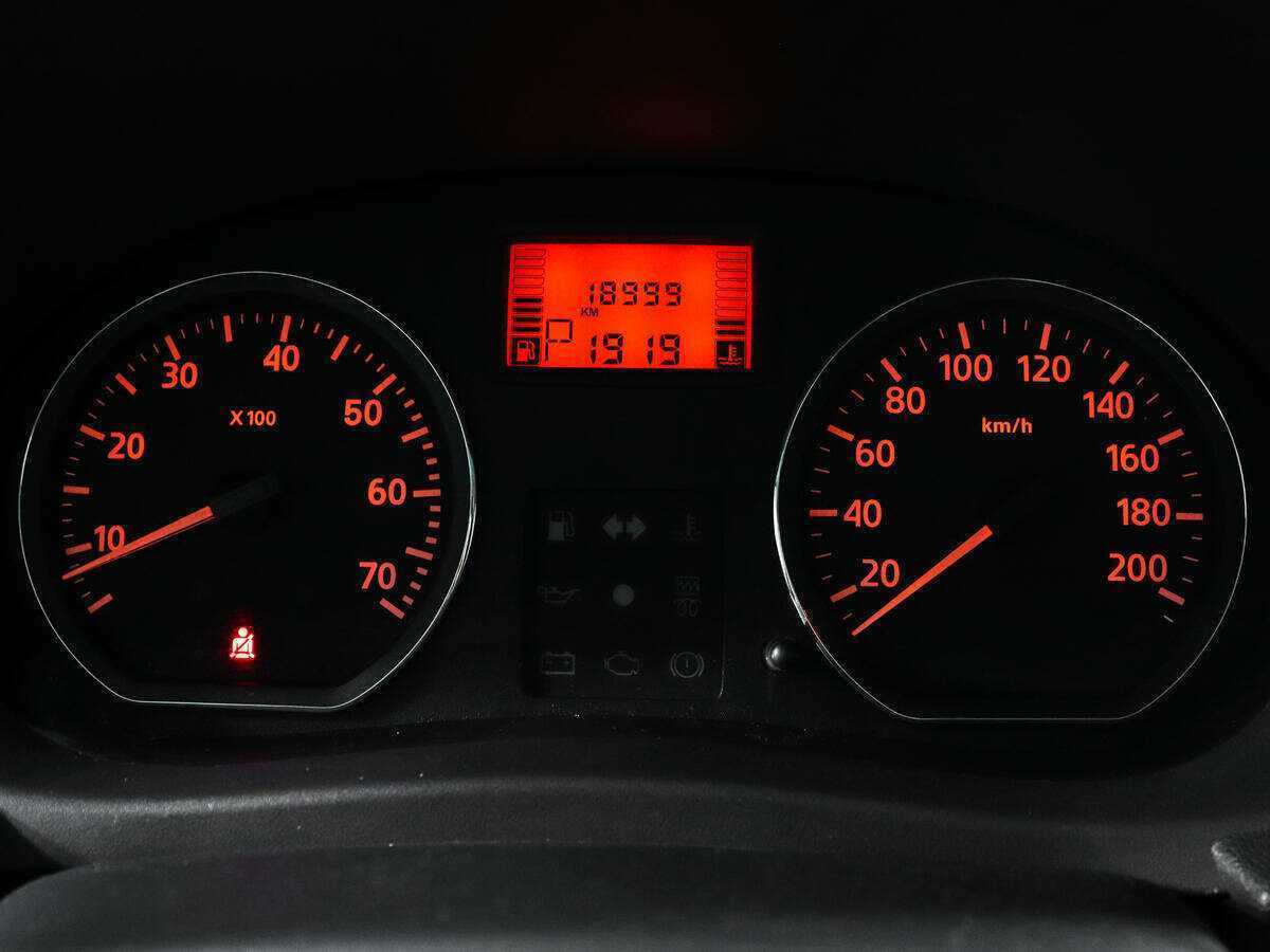 Nissan Almera, 2018 Фото №9