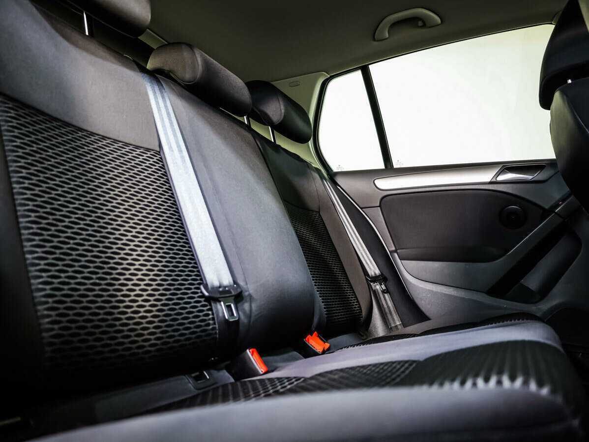 Volkswagen Golf, 2012 Фото №12