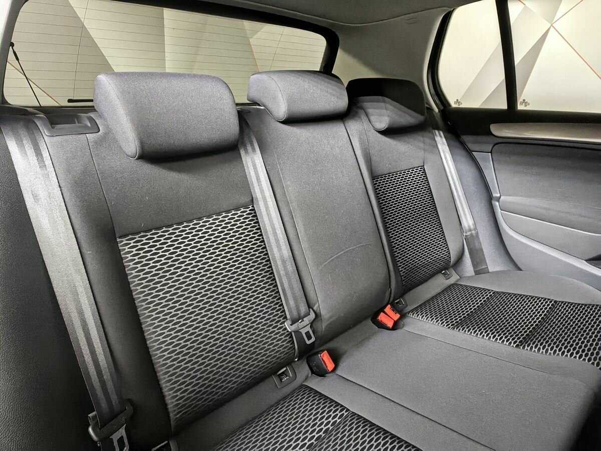 Volkswagen Golf, 2012 Фото №13