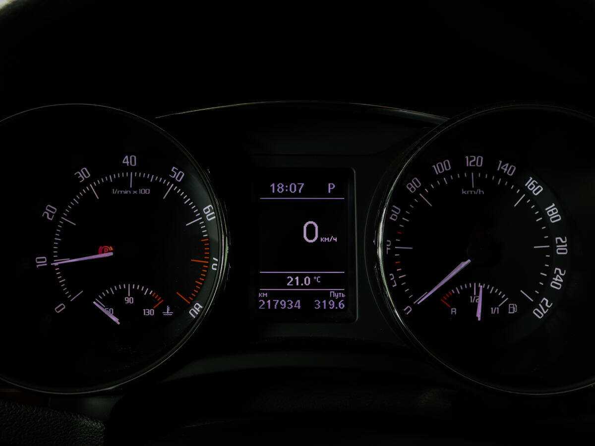 Skoda Superb DSG, 2014 Фото №11