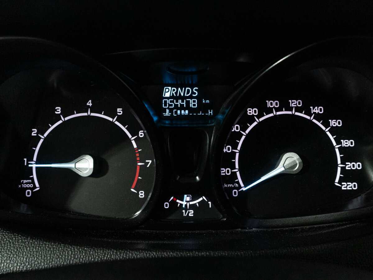 Ford EcoSport, 2016 Фото №12