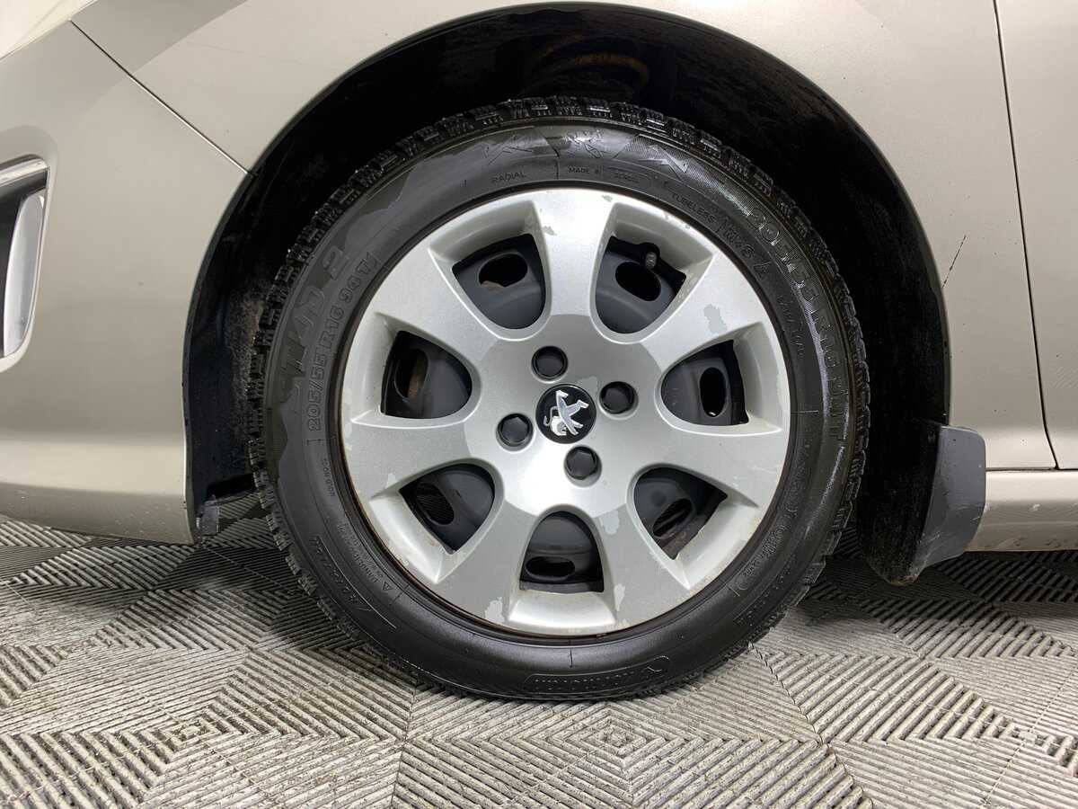 Peugeot 308, 2012 Фото №9