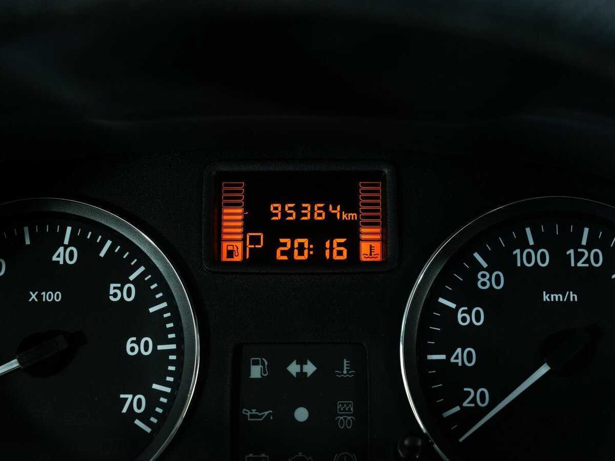 Nissan Terrano, 2014 Фото №13