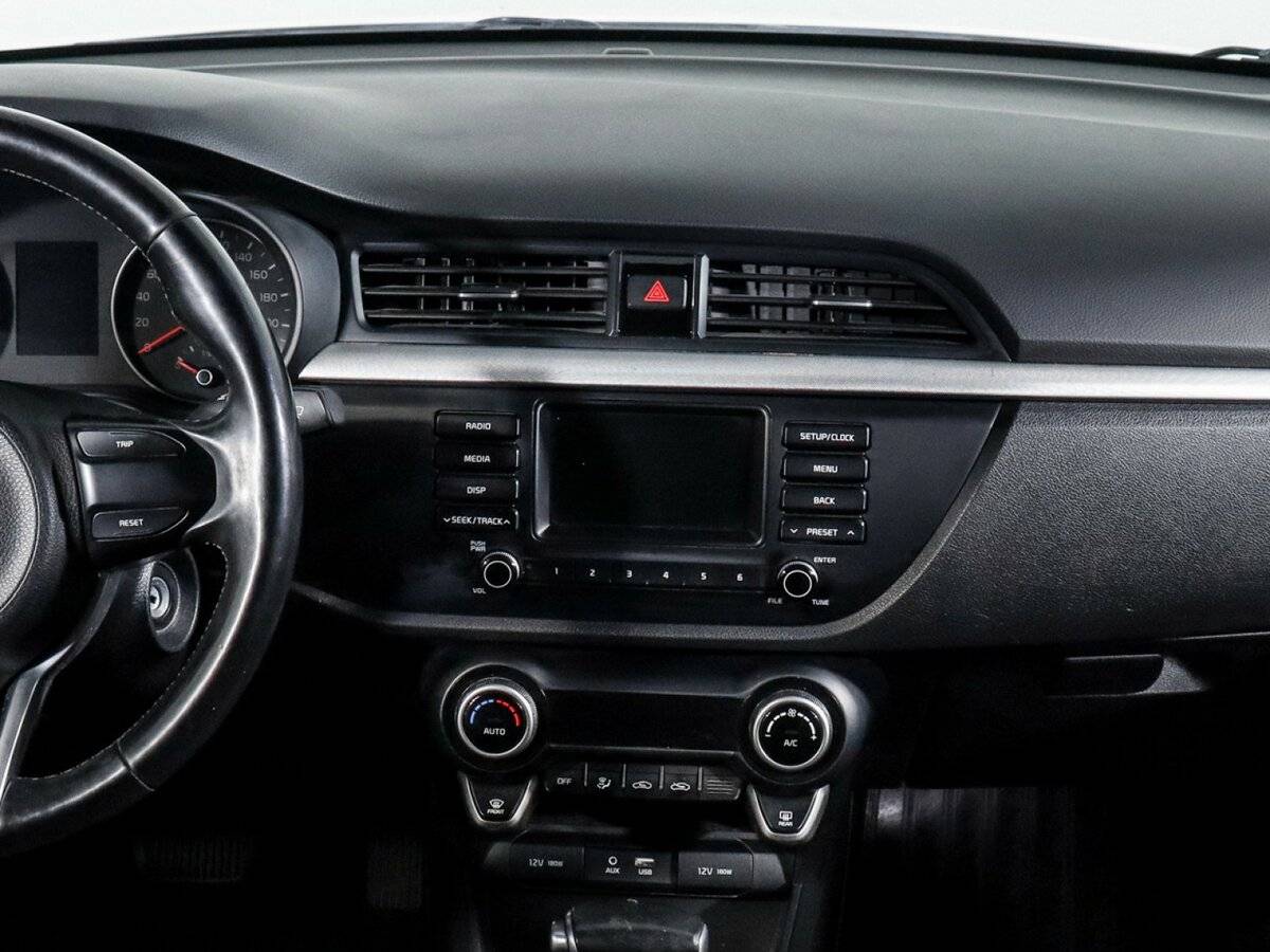 Kia Rio, 2017 Фото №13