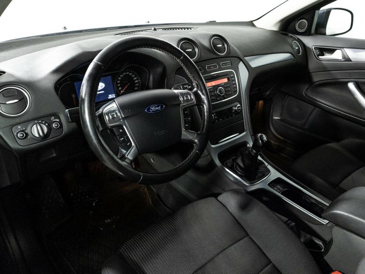 Ford Mondeo, 2013 Фото №11