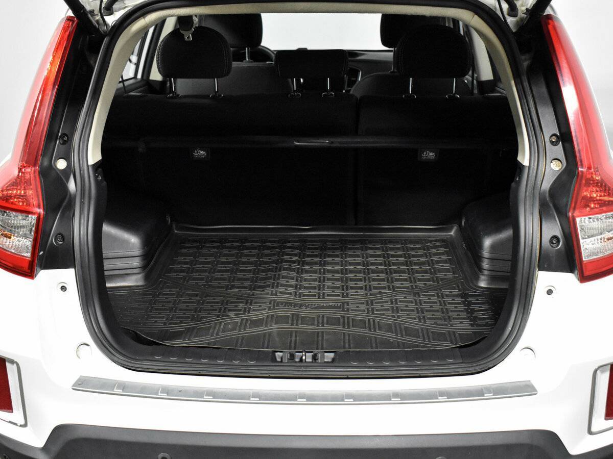 Geely Emgrand X7, 2018 Фото №17