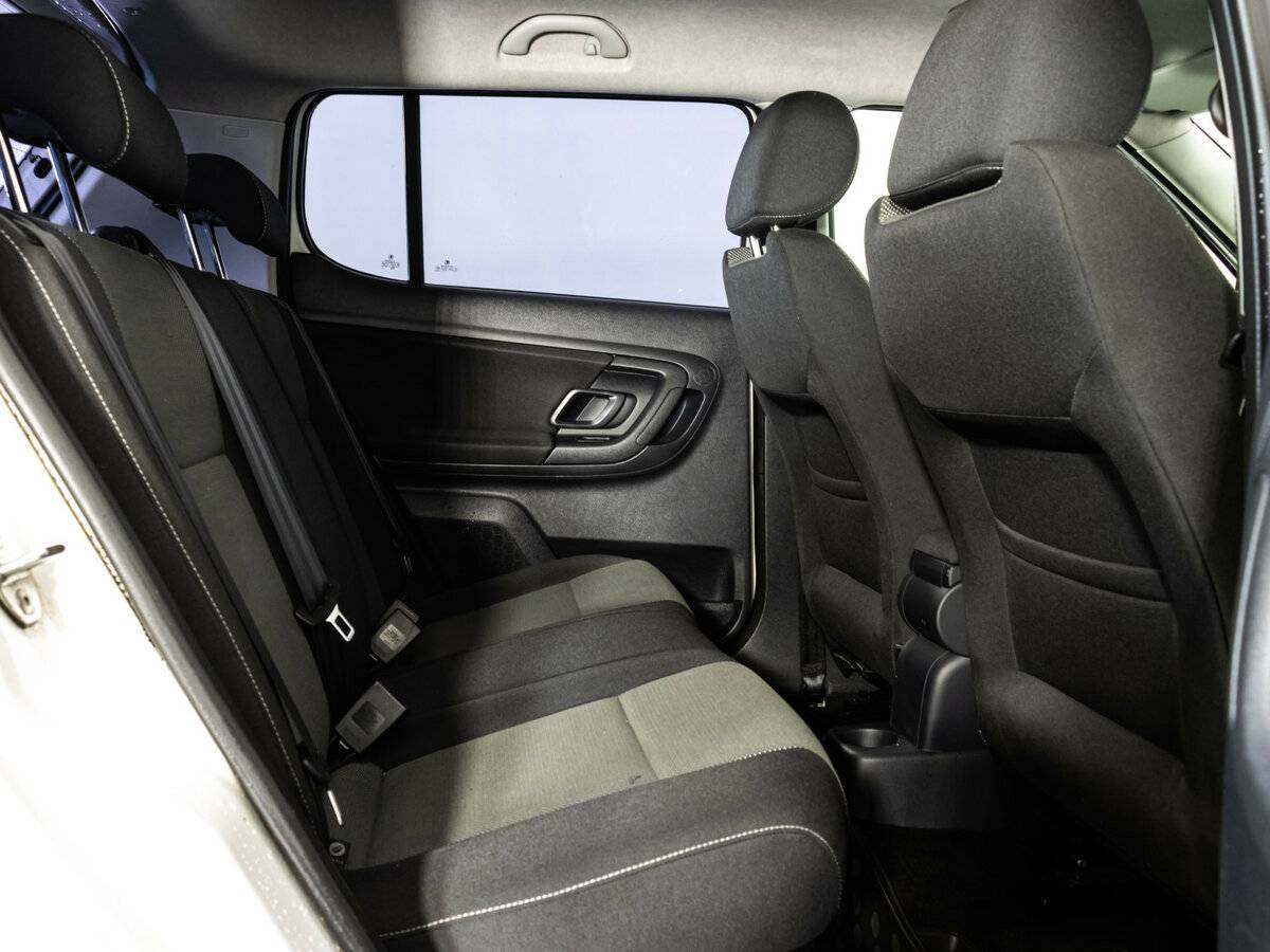 Skoda Fabia, 2013 Фото №16