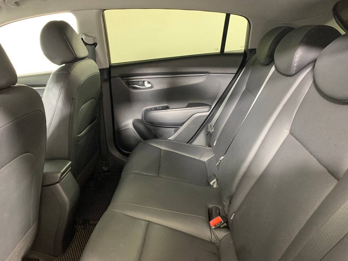 Kia Rio X-Line, 2019 Фото №18