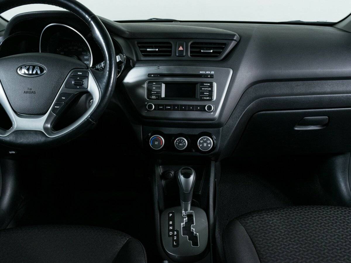 Kia Rio, 2016 Фото №9