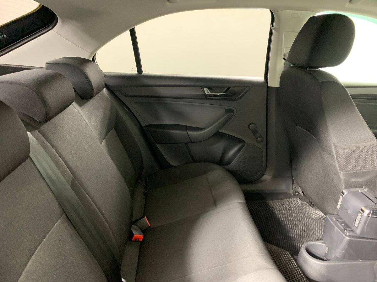 Skoda Rapid, 2018 Фото №16