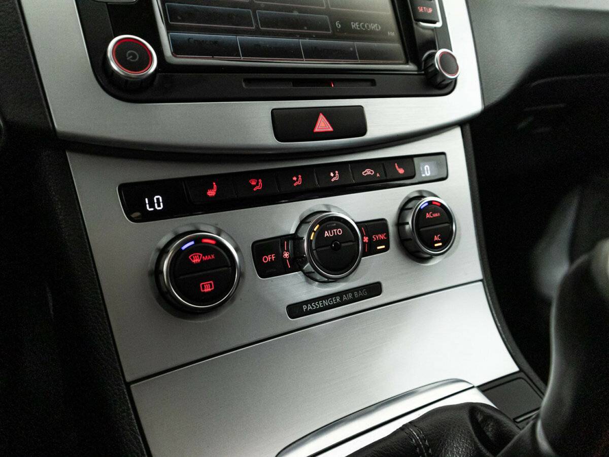 Volkswagen Passat CC, 2012 Фото №17