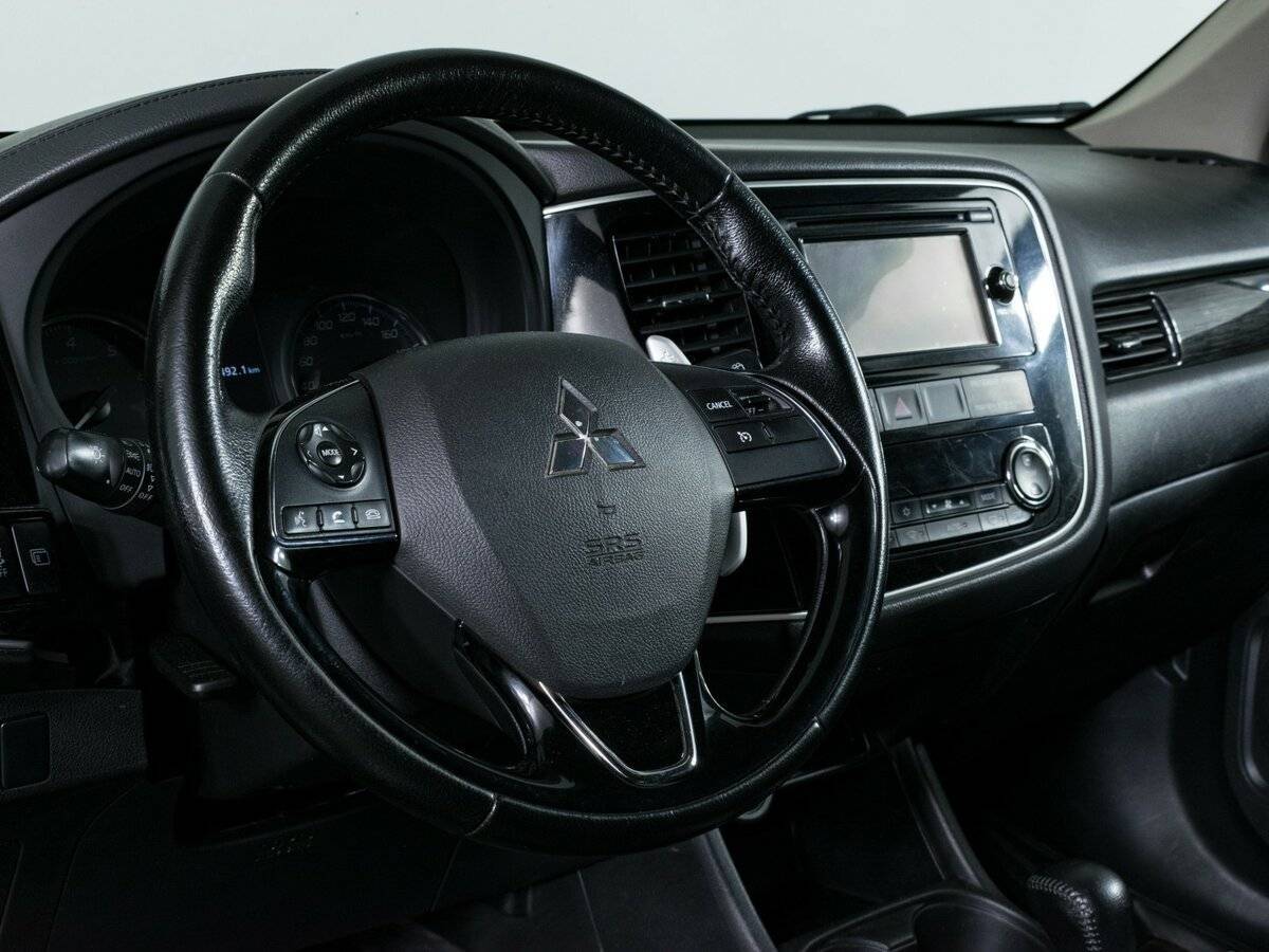 Mitsubishi Outlander, 2016 Фото №14