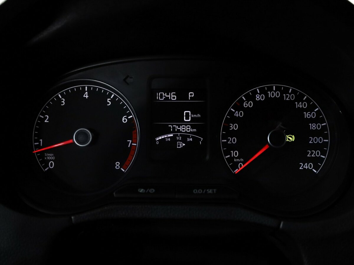 Volkswagen Polo V Рестайлинг, 2015 Фото №11