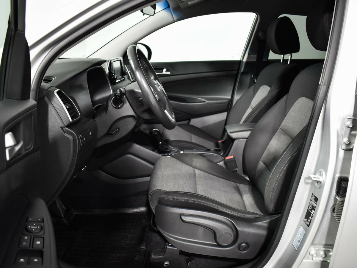 Hyundai Tucson III Рестайлинг, 2019 Фото №10