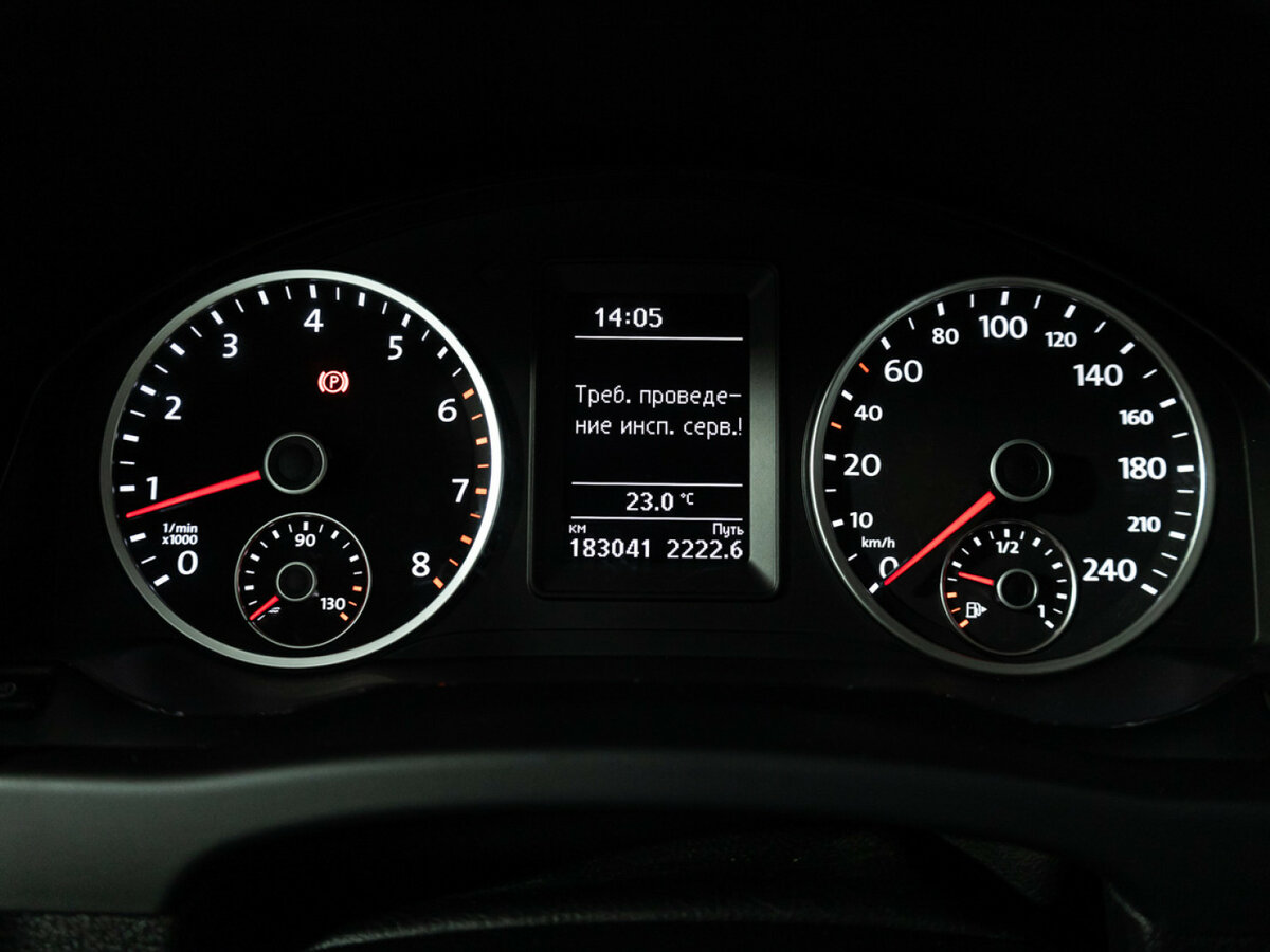 Volkswagen Tiguan I Рестайлинг, 2013 Фото №12